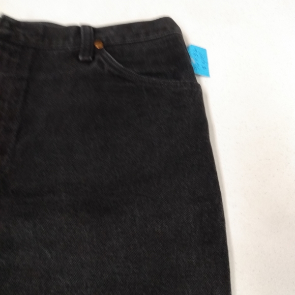 Wrangler 36x36 Black Jeans - Picture 2 of 7